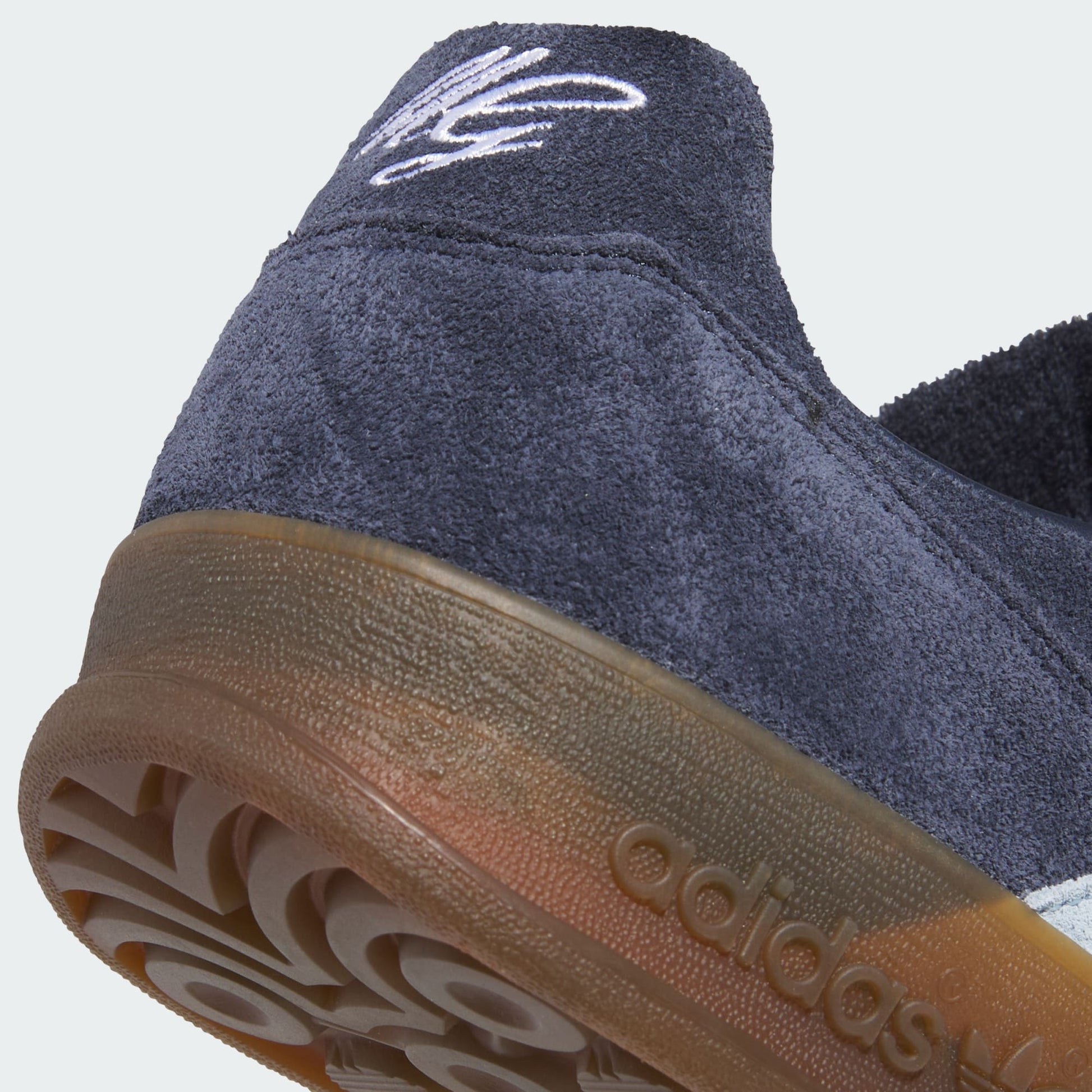 Adidas ALOHA SUPER Gonzales Legend ink/Clear Sky/ Gum