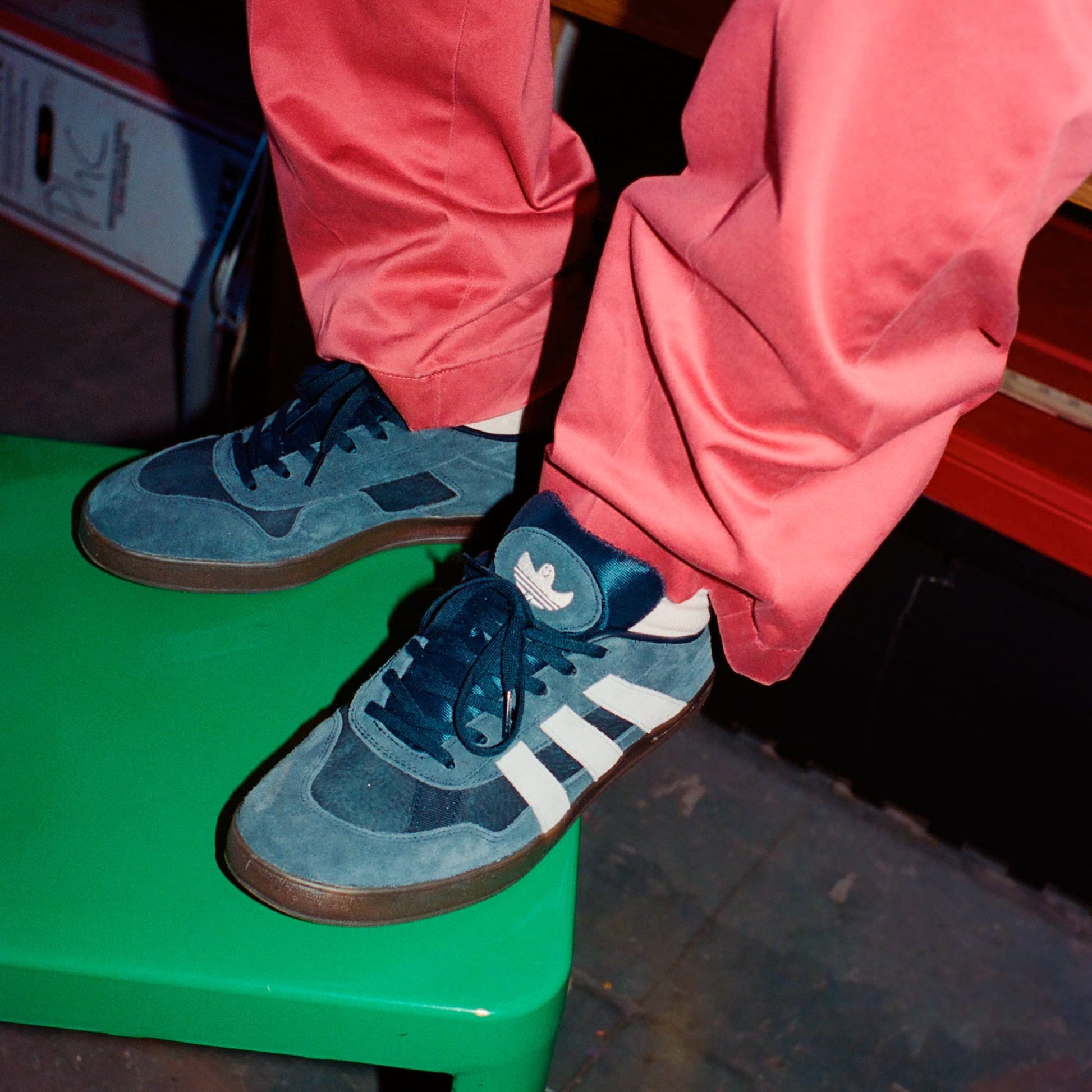 Adidas ALOHA SUPER Gonzales Legend ink/Clear Sky/ Gum