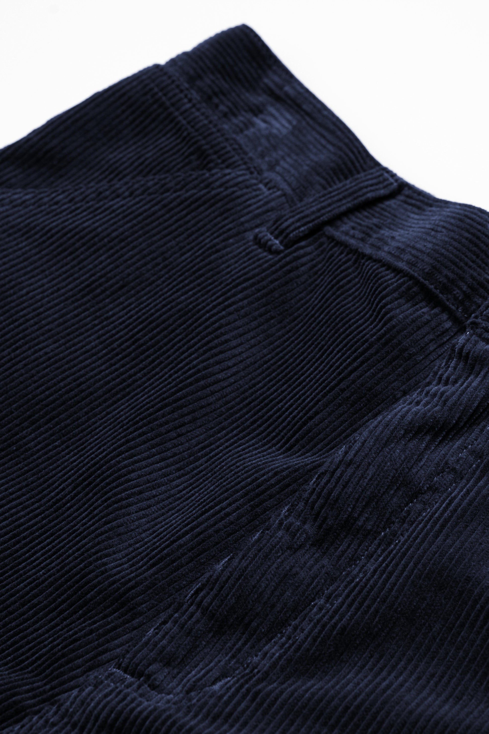 Carhartt WIP Simple Pant Corduroy Dark Navy