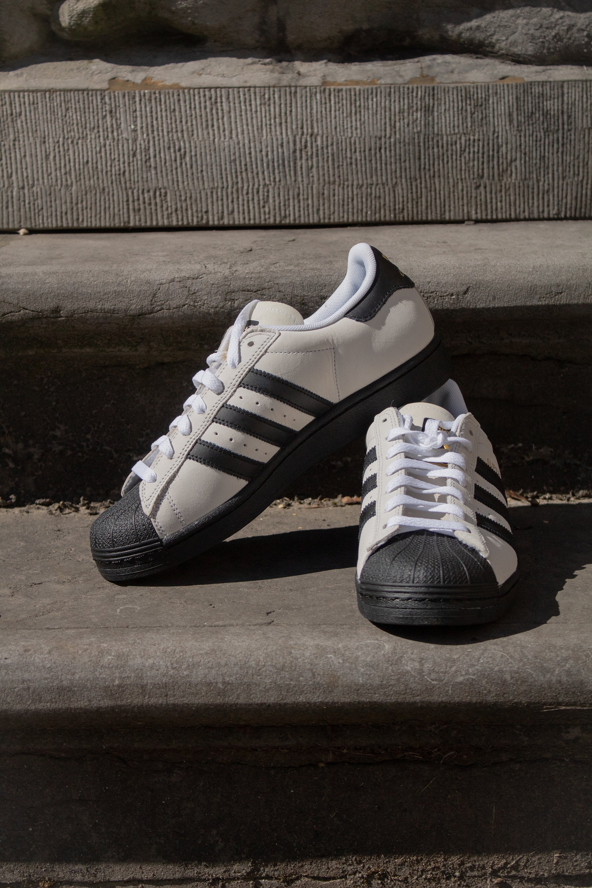ADIDAS SUPERSTAR ADV Crystal White/ Core Black/ White