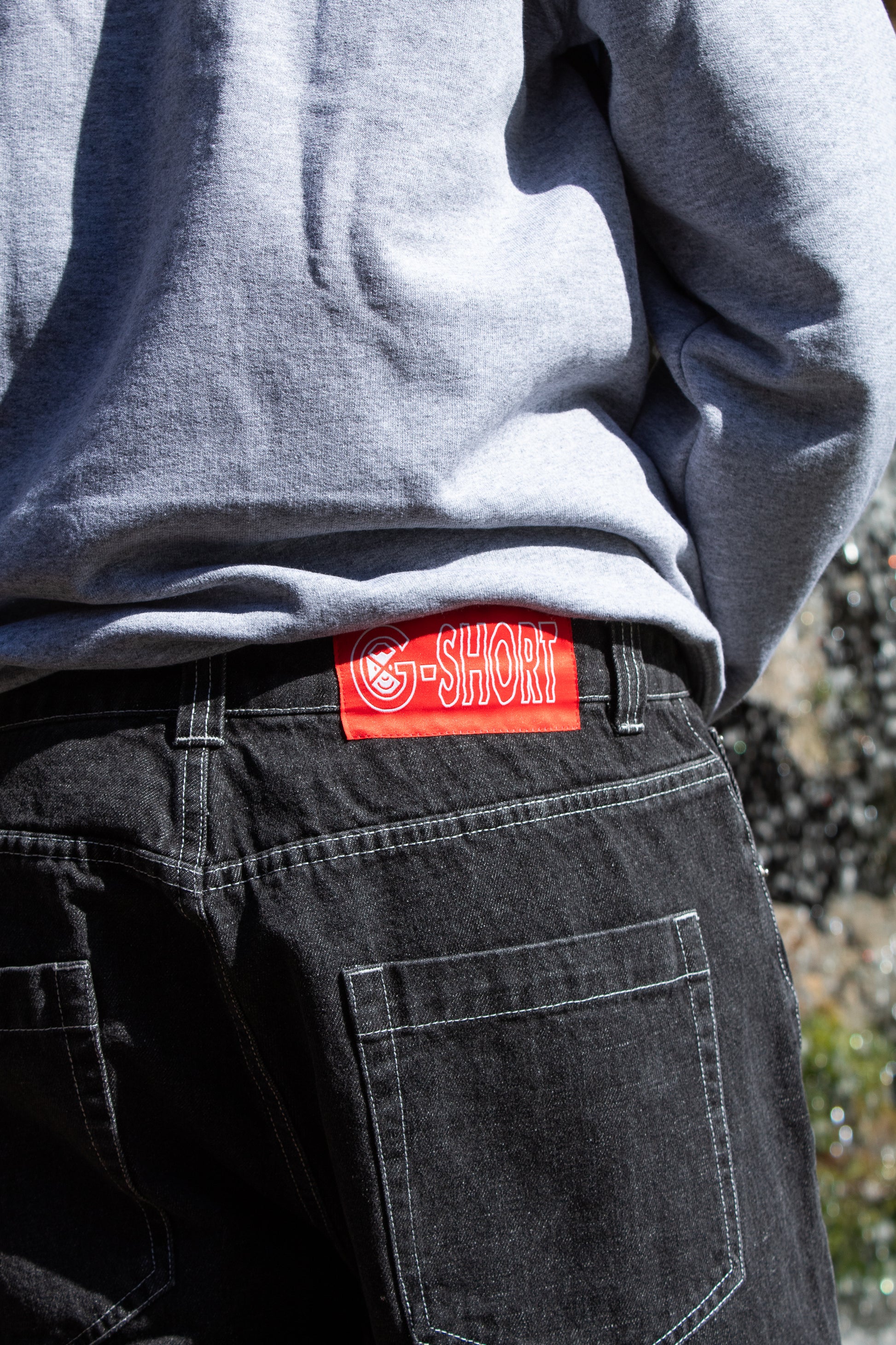 Curb G-Short Washed Black