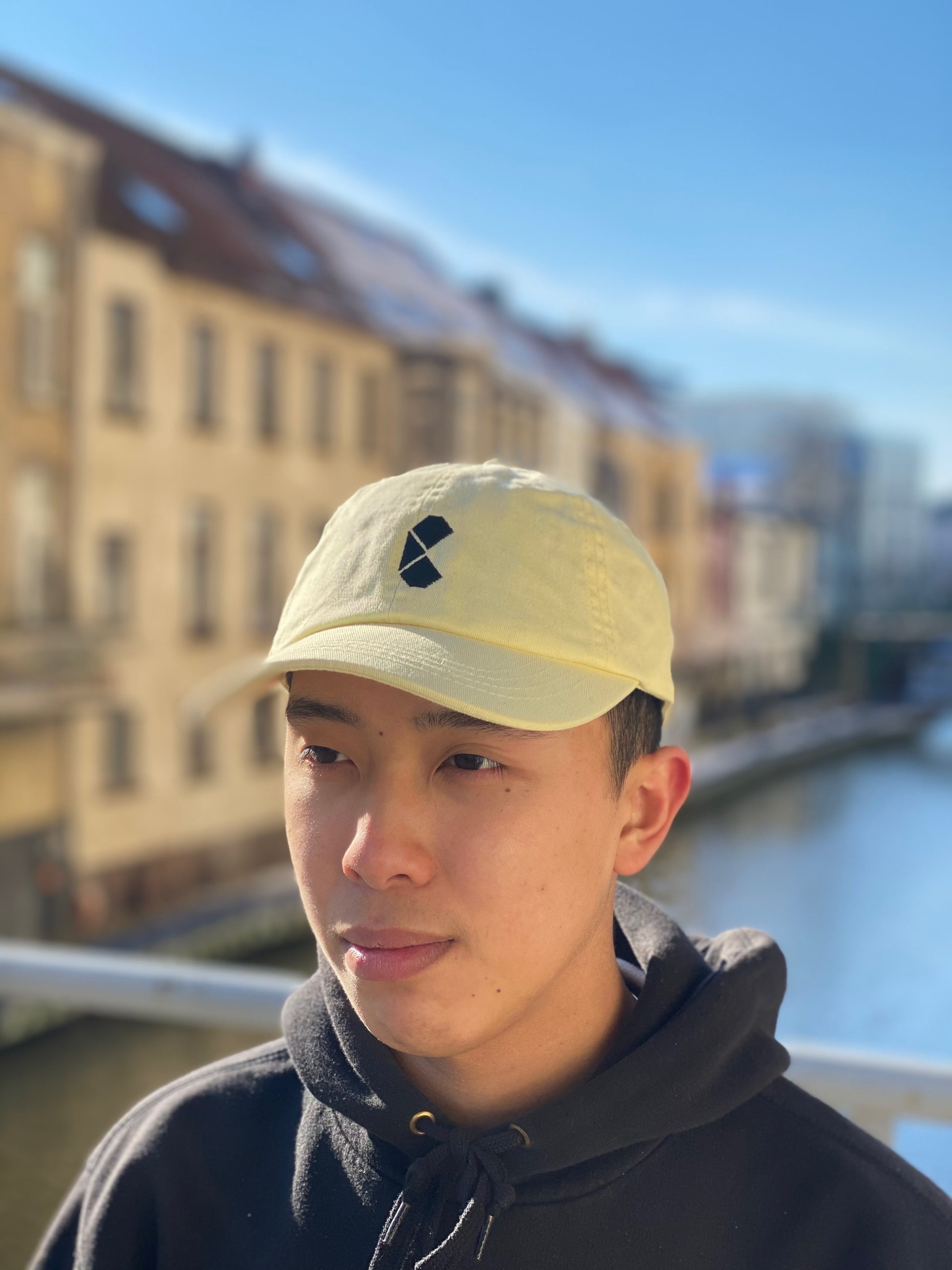 Curb Dad cap Yellow