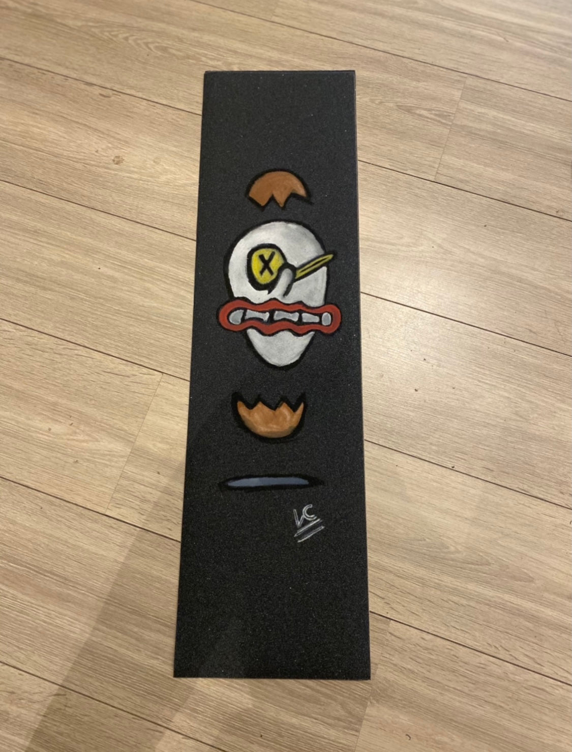 Knockout Griptape By Lou Cornelis