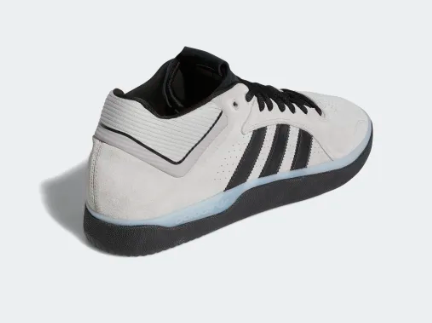 ADIDAS TYSHAWN Grey/Core Black/Silver Metallic